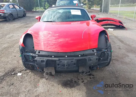 2006 Pontiac Solstice из США, поврежденный, VIN 1G2MB33B36Y105950